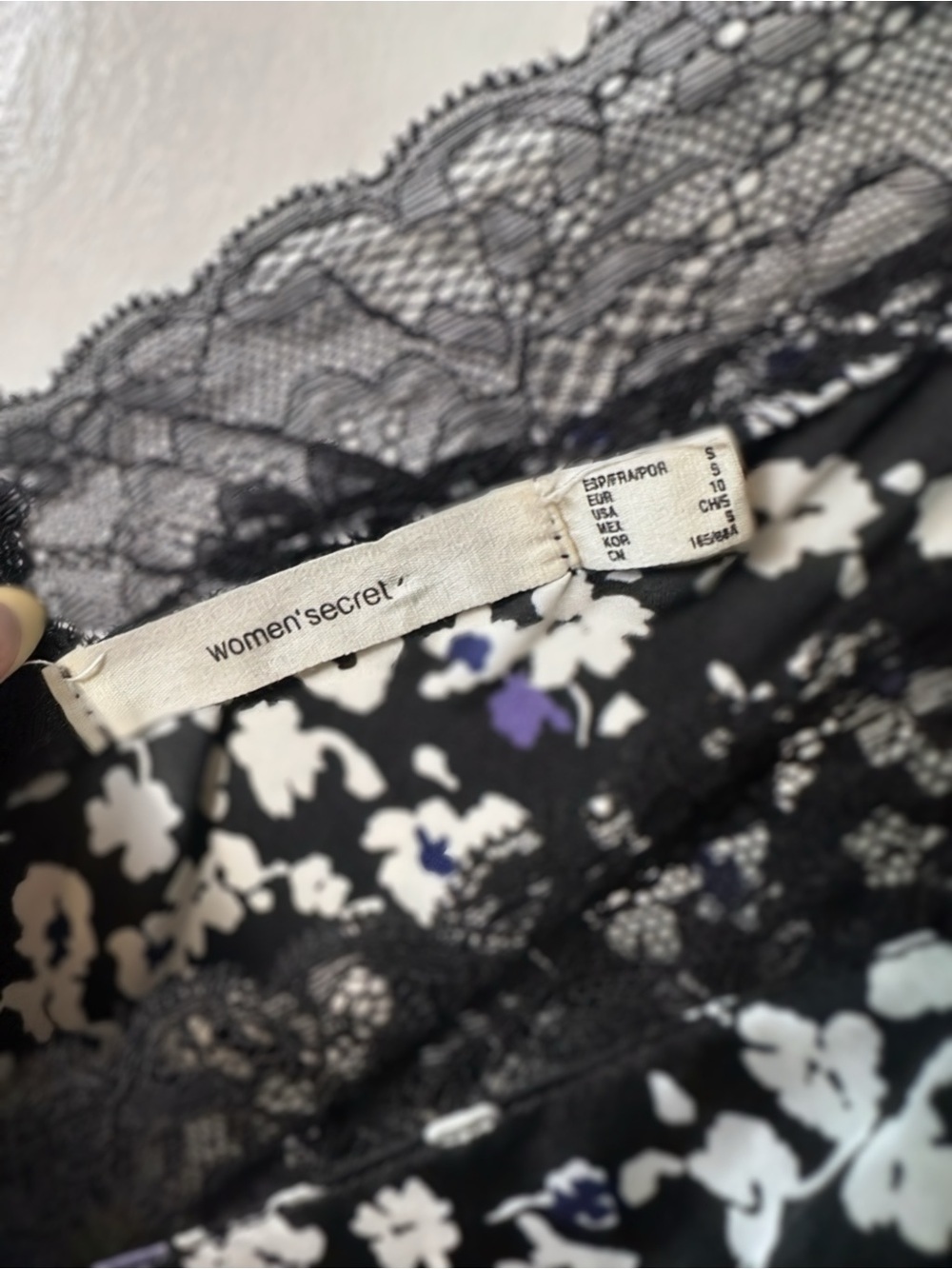 Y2K Women’secret Coquette Black Floral Lace Trim Satin Slip Dress | Size 10/XL - Picture 3 of 4